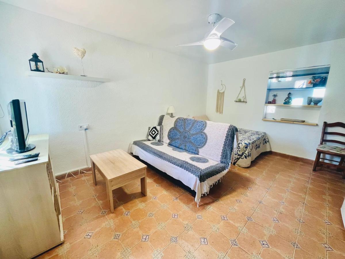 Estudio Adosado Con Jardin Y Parking Privado アリカンテ エクステリア 写真
